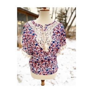 Free Size Boho Sleeveless Tassel Top Floral Lace
